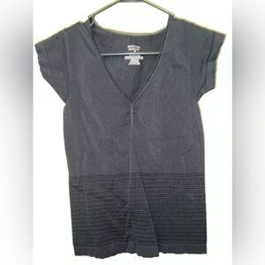 ❄️ LADIES MERONA SEAMLESS TOP - size MEDIUM